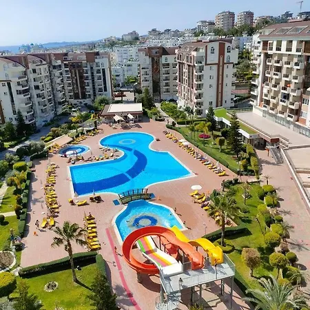 Spacious 4 1 Penthouse With Full Facilities, 500m To The Sea, Avsallar Apartman Alanya