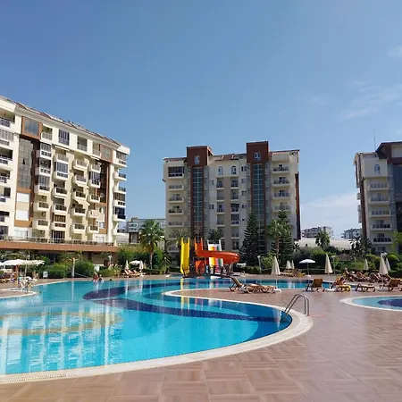 Apartman Spacious 4 1 Penthouse With Full Facilities, 500m To The Sea, Avsallar