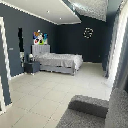 Spacious 4 1 Penthouse With Full Facilities, 500m To The Sea, Avsallar Alanya