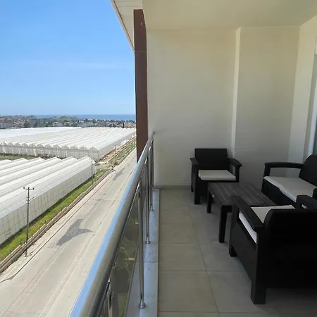 Lejlighed Spacious 4 1 Penthouse With Full Facilities, 500m To The Sea, Avsallar Alanya